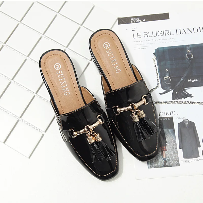 

Women Mules Outdoor Slippers Closed Toe Slides PU Leather Slipers Flats Fringe Fashion Lady Mules Women Casual Shoes Comfort