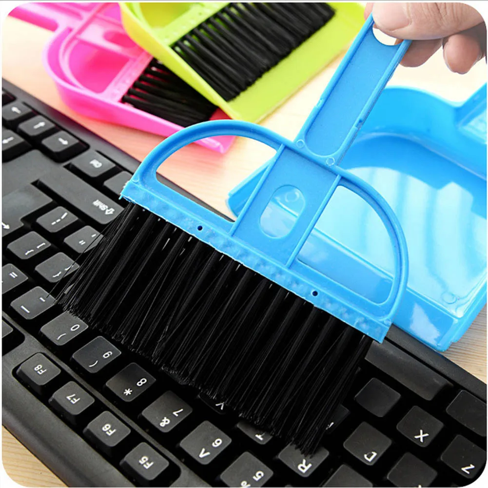 

Newly 1 Set Mini Desktop Keyboard Sweep Cleaning Brush Small Broom Dustpan Plastic Clean Tools XSD88