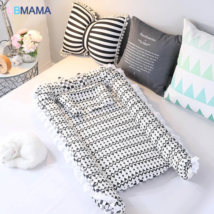 Travel Foldable Crib Pillow Portable stripde Solid baby sleeper cotton Newborn Lace crib Baby soft bed for 0-36M baby 90*50*15cm
