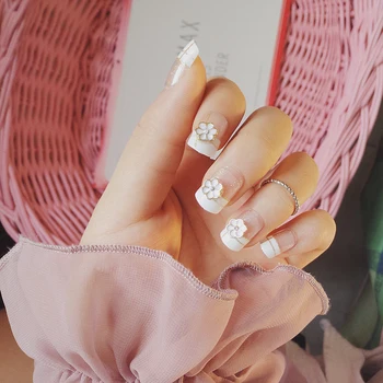 

French elegant 3D flower pattern false nails Cute fake nails 24 pcs with glue middle-long size full nail tips Bride lady