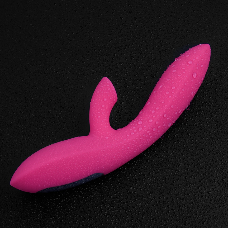 female masturbator