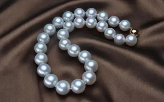 

Free Shipping >>>> Genuine Natural 11-12mm white south seas Pearl necklace 18inch 14K