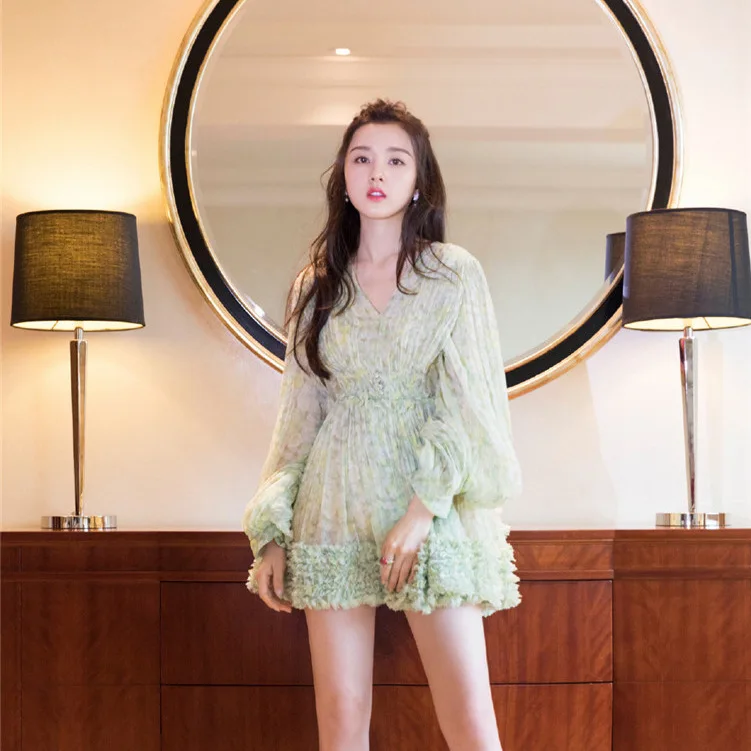 

Song Zuer Jenny with green floral v-neck printed chiffon dress waist pleated G0307