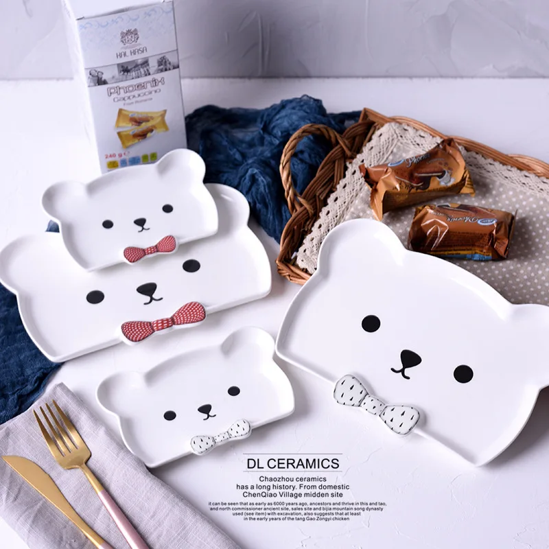 

2018 new cute bear shape ceramic tableware creative children baby snack plate salad snack small plate children tableware