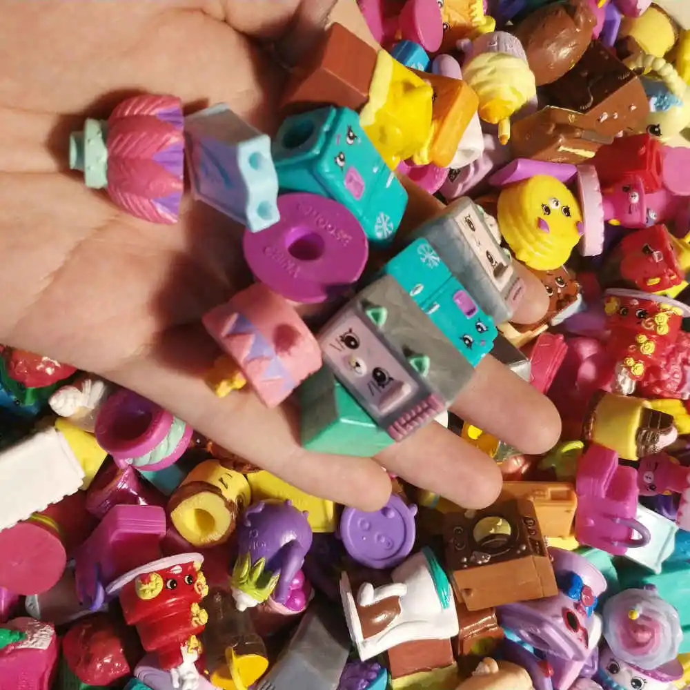 

Fruit Action Figures Mini Dolls Toys Set Party Supply Collection Family Doll Miniatures Mixed Season Toy Wholesale 50pcs