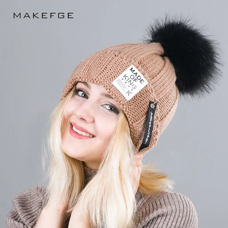 2017 New Fashion Pompons Skullies Beanies Winter Cap For Women Knit Hat