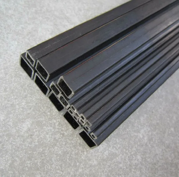 

3mm*3mm*2mm*1000mm carbon fiber pultrusion square tube (inside is square)