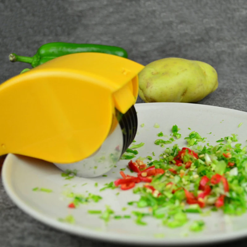 Портативный ручной вращающийся нож для мяса лука пиццы лезвия из нержавеющей