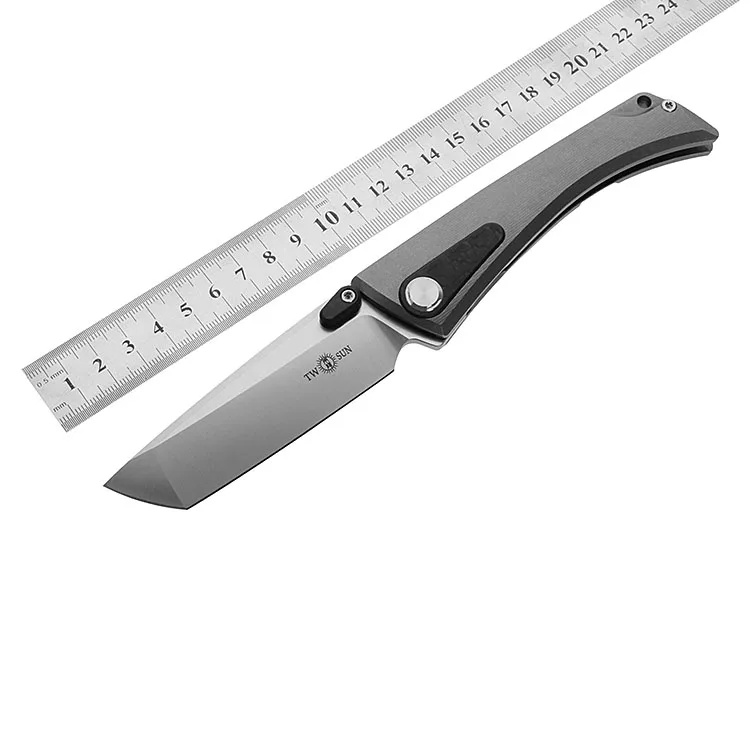 

TwoSun TS80 New pocket knife D2 Tanto blade Titanium+ Carbon fiber handle with clip for outdoor hunting folding knife