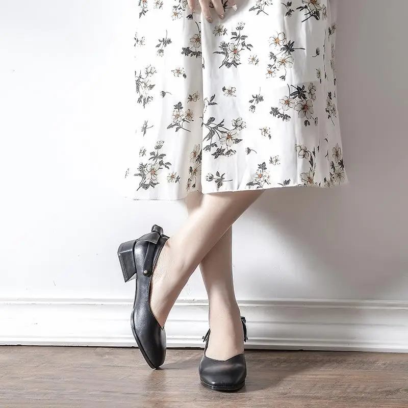 

Spring & Summer Concise Women's Mary Janes Shoe Shallow Mouth Square Toe Butterfly-knot Casual Low Heels Women's Pumps OULYYYOGO