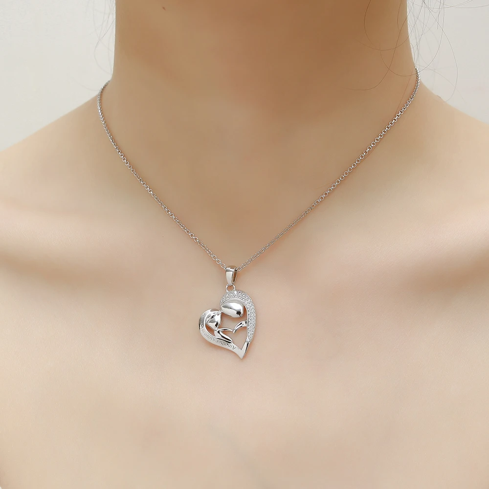 WindJune Engraved Custom Name Necklace Women Necklace 925 Silver Personalized Heart Necklace & Pendant Jewelry Mom Gift  (1)