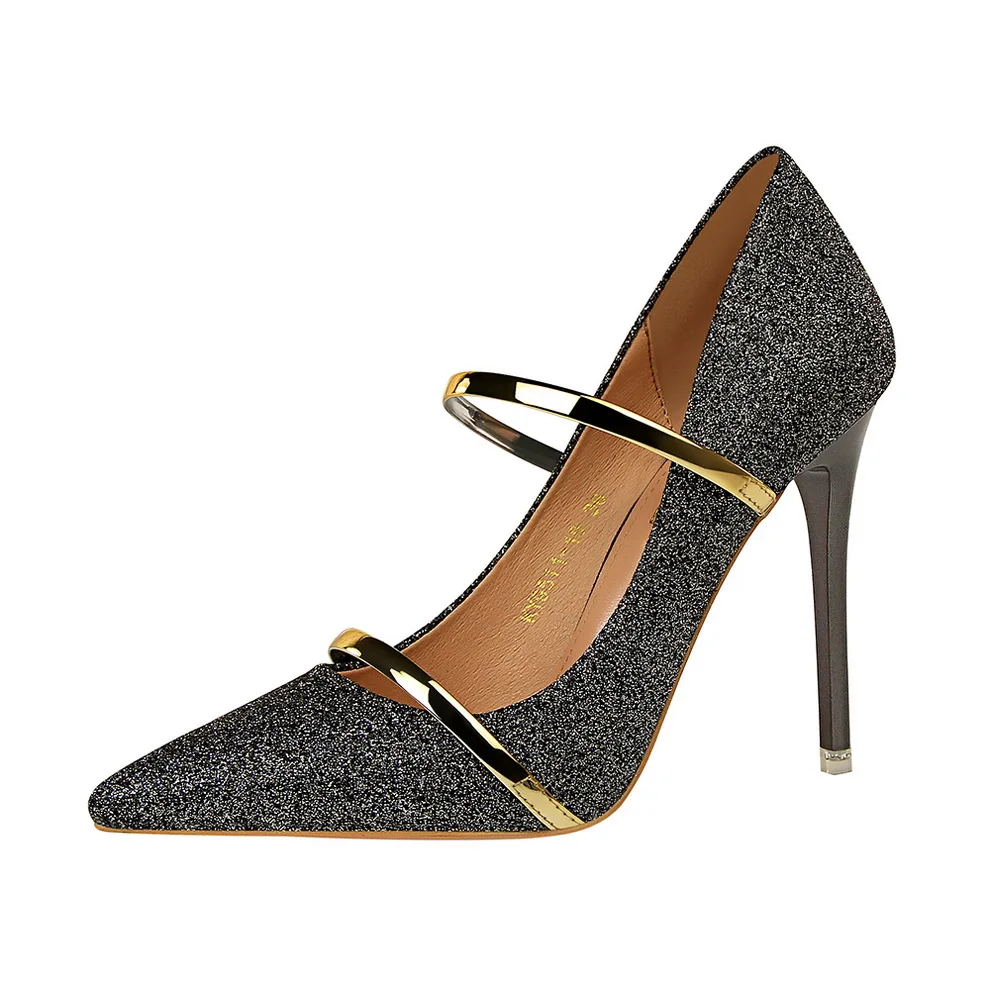 

2019 Luxury Brand Design Gold Sliver Bling Women Pumps Shoes Pointed High Heels Pump Single Elegant Wedding Shoes Plus Size