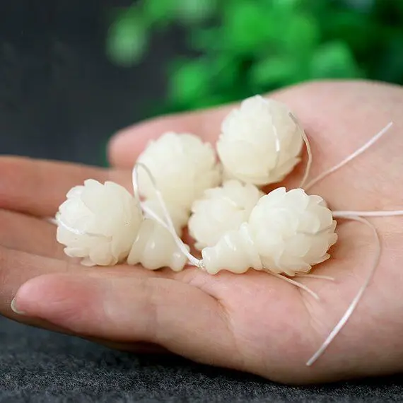 1pcs 18-20mm Natural White Mala Bodhi Root Beads Carved Lotus Guru Beads Large Beads Yoga Beads Loose Spacer Beads Jewelry