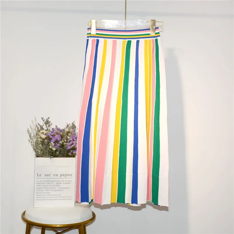 

Luxury Designer Brand Knitted Skirt for Women Elastic Waist Contrast Rainbow Vertical Stripes Pleated Long Knitted Skirt