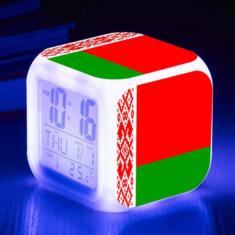 Рождественские игрушки Дети светодиодный цифровой будильник флаг Украины часы Цвет Изменение проснуться часы reloj despertador wekker reveil - Цвет: Belarus