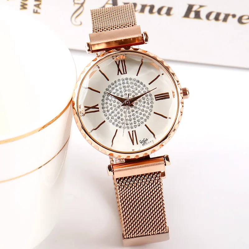 

2019 New Charming Rose Gold Women Watches Minimalism Casual Rhinestone Lady Wristwatch Magnet buckle Fashion Luxury Brand Watch