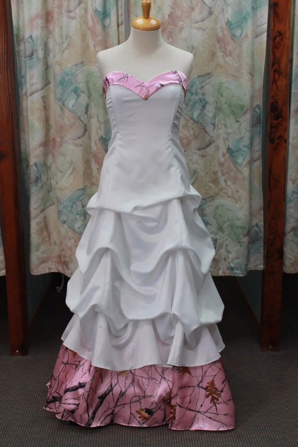 Free Shipping Sweetheart Pink Camo Wedding Dresses Bridal Gowns