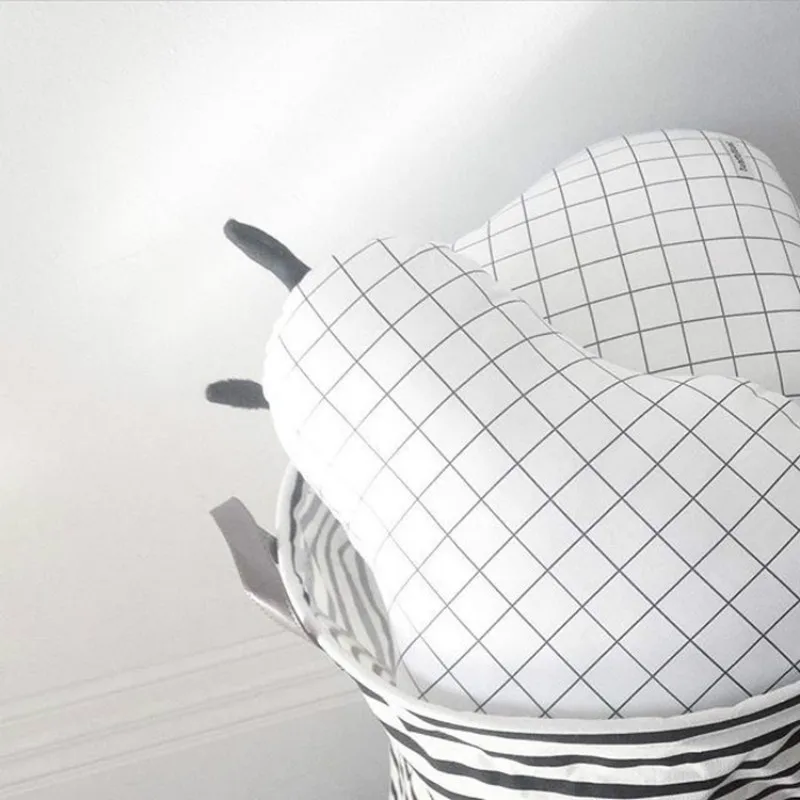 مكتب أريكة وسادة الكلاسيكي الأسود والأبيض شعرية الصبار الأناناس الطفل الراحة وسادة مكتب أريكة وسادة الكلاسيكي الأسود والأبيض شعرية الصبار الأناناس الطفل الراحة وسادة