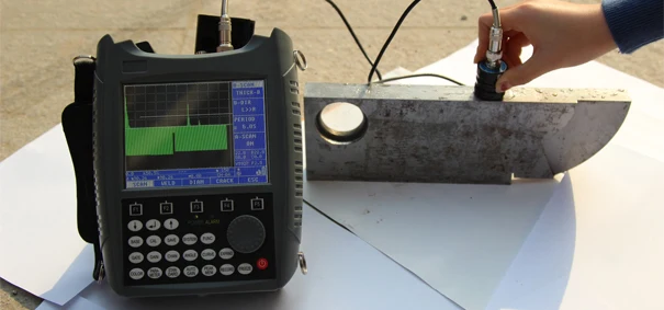 

5.7 inch Portable Ultrasonic Flaw Detector SUB140 Scanning Range 0-25000mm