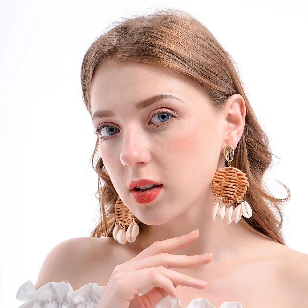 Геометрические серьги JUST FEEL квадратные деревянные ручной работы в виде