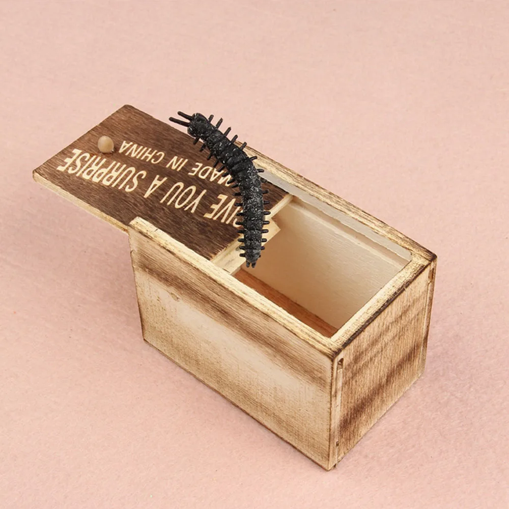 Mouse Spider Surprise Box Joke Fun Scare Prank Gag Gifts Kids Adult Toy Tricky Toy Scared Wooden Box Spoof Scary Little Bug