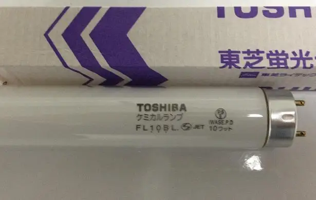 TOSHIBA FL10BL T8 10 Вт лампочка "UVA", 10 Вт УФ лампа