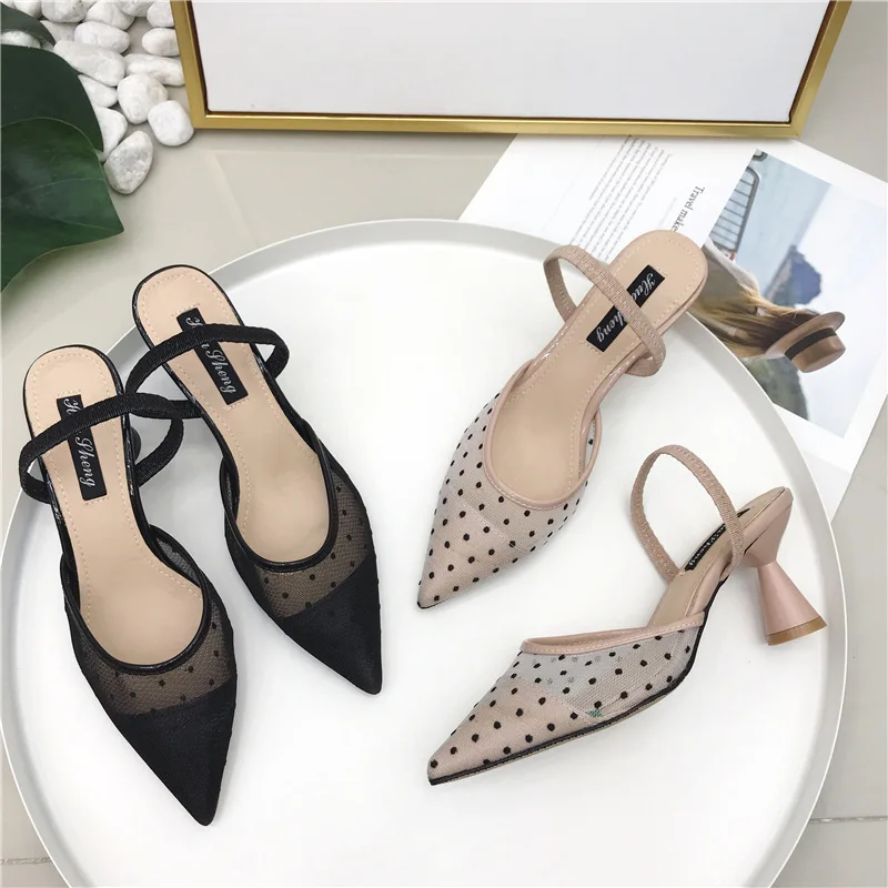 

Summer Ladies New 2019 Leather Slippers Closed Toe Heels Cat Rubber Mules Spring Female Slides Slipon Flock PU Basic Scandals