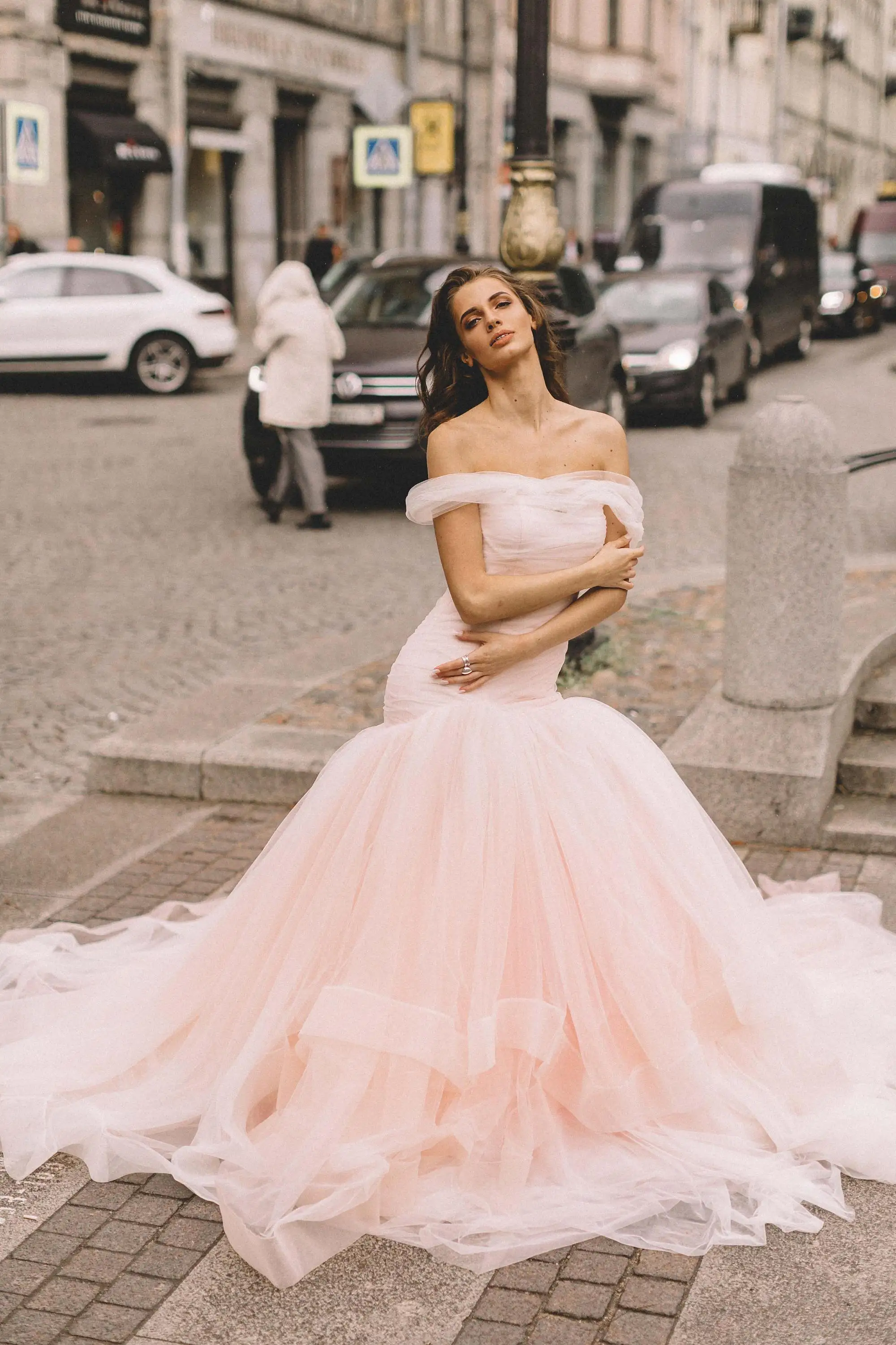 

Gothic Pink Wedding Dresses Mermaid Off The Shoulder Boho Wedding Dress Pleated Tulle Vestido De Noiva Zipper Back Bride Dress