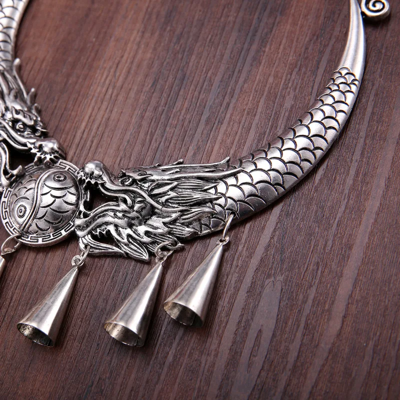 Ожерелья и кулоны Miao серебряные аксессуары для танцев Павлин слон Loong Форма Ретро Большой воротник этнические подвески