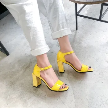

GPOKHDS 2019 women sandals Cow leather Summer Rome style yellow color open toe rivets high heels sandals party dress wedding