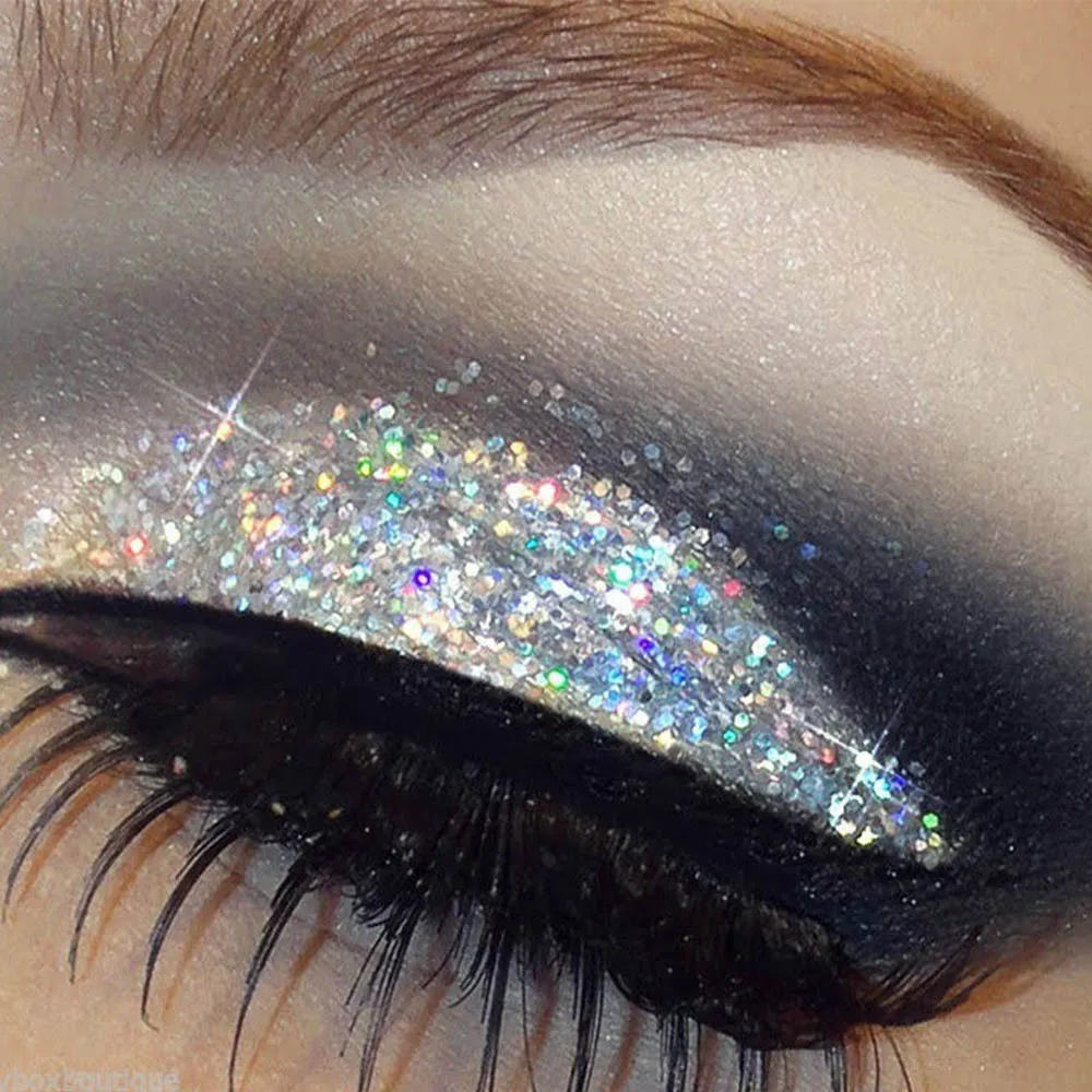 Eyeshadow shining