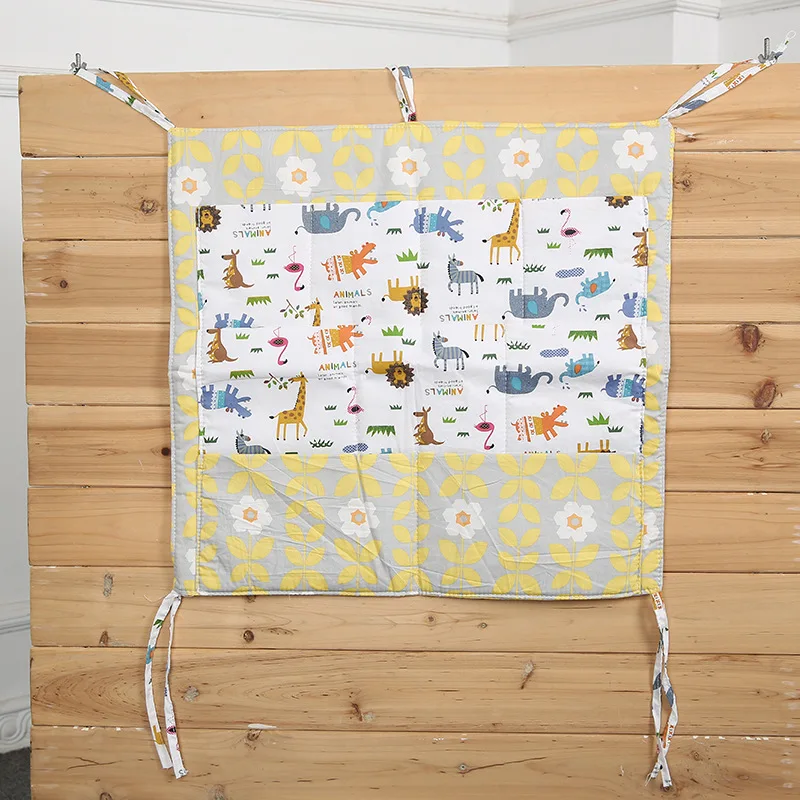 Детская кровать кроватка бампер висячая сумка для хранения Муслин Хлопок мультфильм многофункциональная кроватка пеленки карман для хранения Детские бамперы для постельных принадлежностей