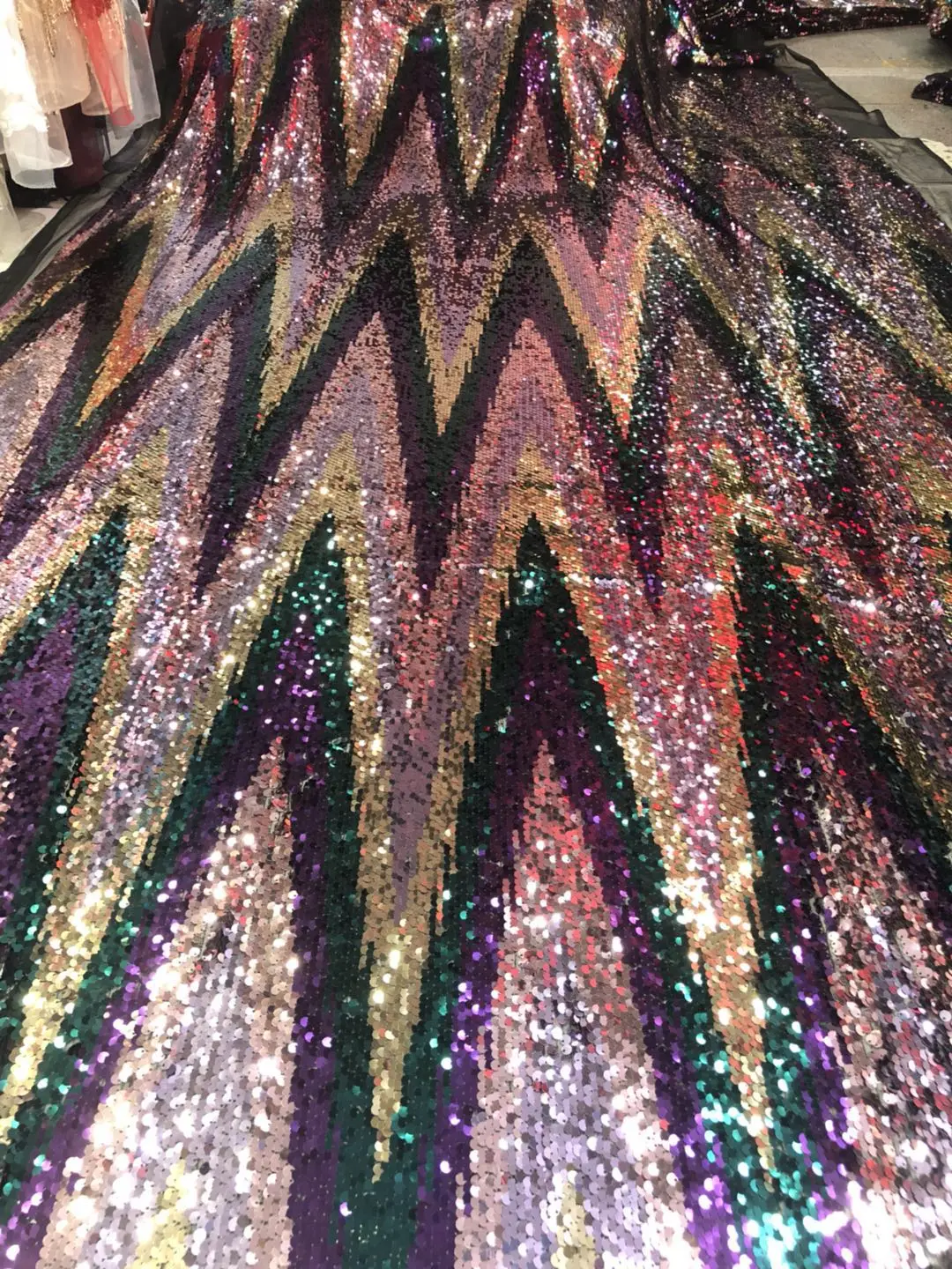 

2019 New High quality emerald Colorful Velvet African tulle lace French net lace fabric with Sequins for party dress DYS201