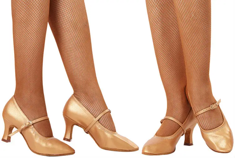 20161103_160136_084Dance shoes Women shoe Latin shoes Soft Bottom Genuine Leather Sports shoes BD 125 Modern Jazz Soft wear-resistant