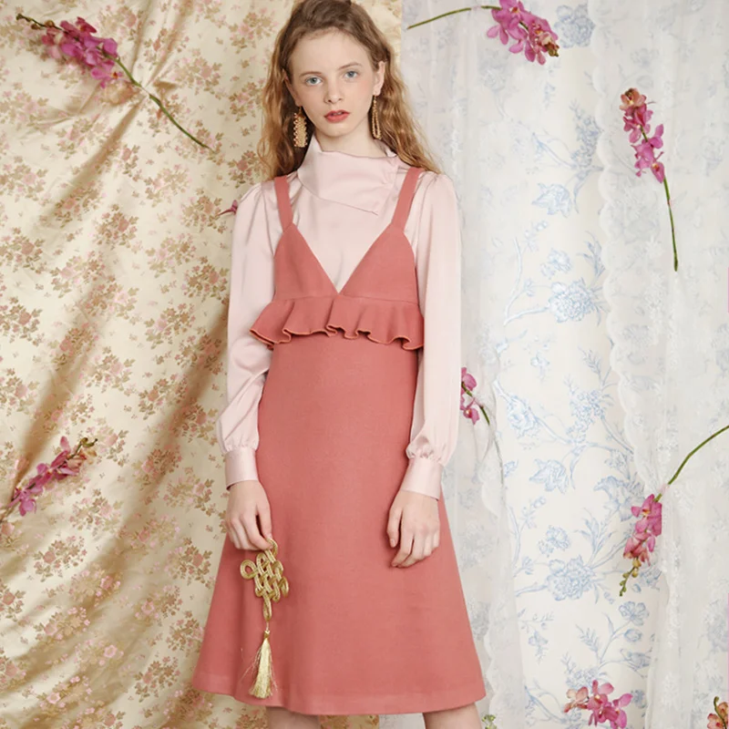 

LYNETTE'S CHINOISERIE Spring Autumn Original Design Women Pink Maiden Woolen Spaghetti Strap Dresses