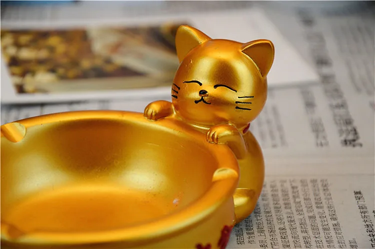 fortune cat ashtray 2