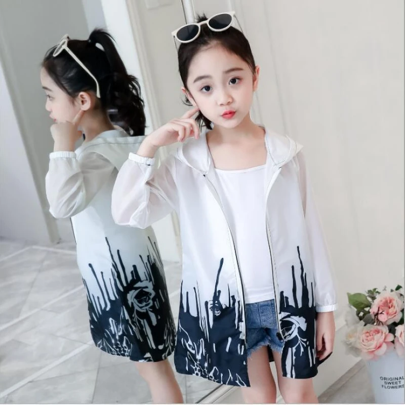 

Girls jacket 2019 new children's hooded lightweight breathable sunscreen clothes