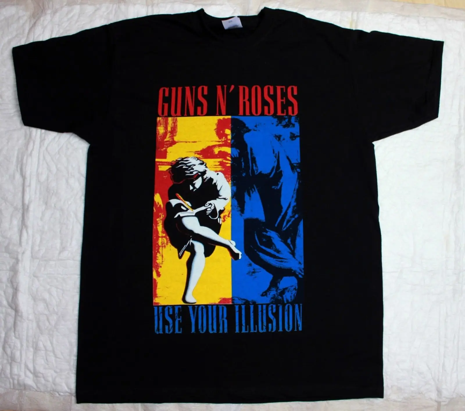 GUNS N ROSES USE YOUR ILLUSION AXL ROSE SLASH POISON RATT BLACK T-SHIRT