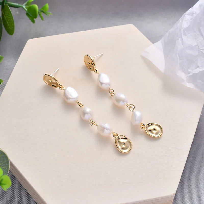 

New Design Baroque Matte Metal Gold Asymmetric long Geometric Irregular Natural Freshwater Pearl Earrings for Women