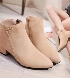 

2018 new wild short tube pointed head with thick with single boots women's boots zipper.