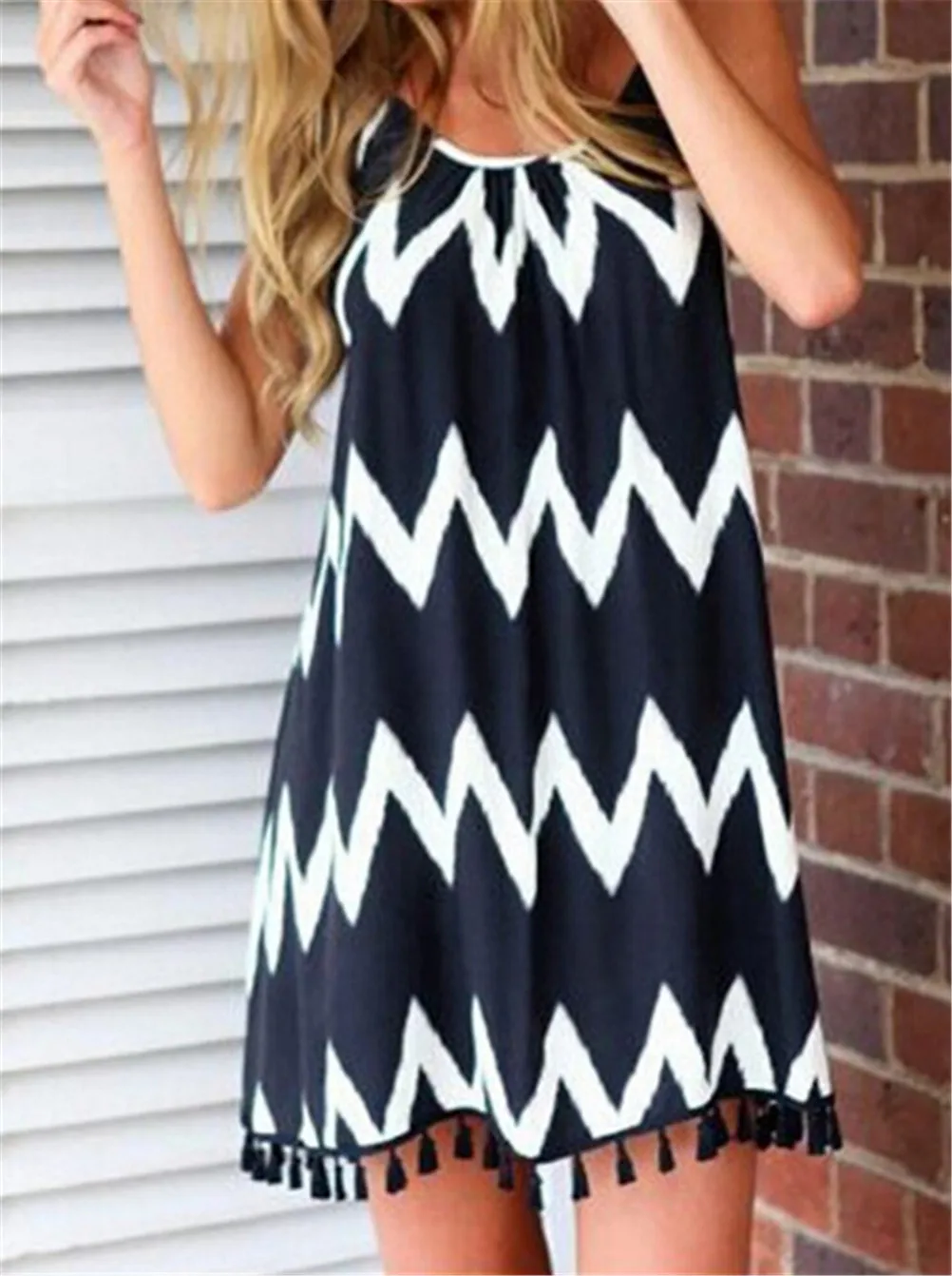 

Women Fashion Waves Stirpe Tassels Mini Beach Dress Dress Slip Dress Summer Backless Sexy Dress