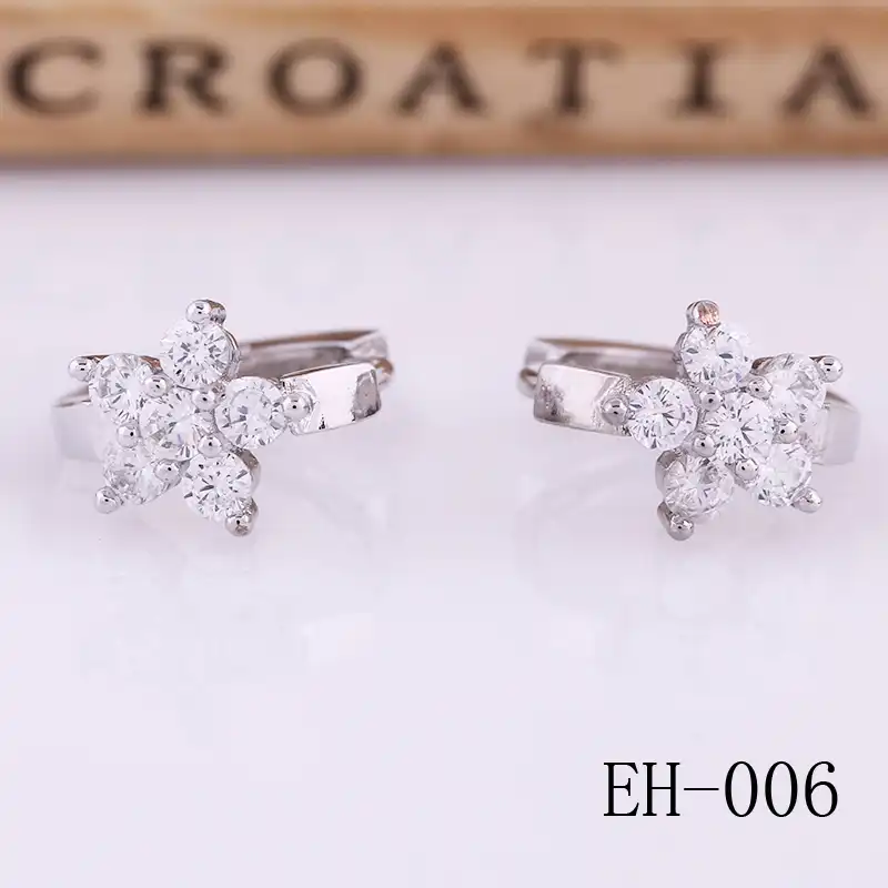 2017 Бесплатная доставка ювелирные изделия Han edition женские розы Циркон серьги и клипсы для ушей Джокер цветок оптовая продажа серьги производитель eh006