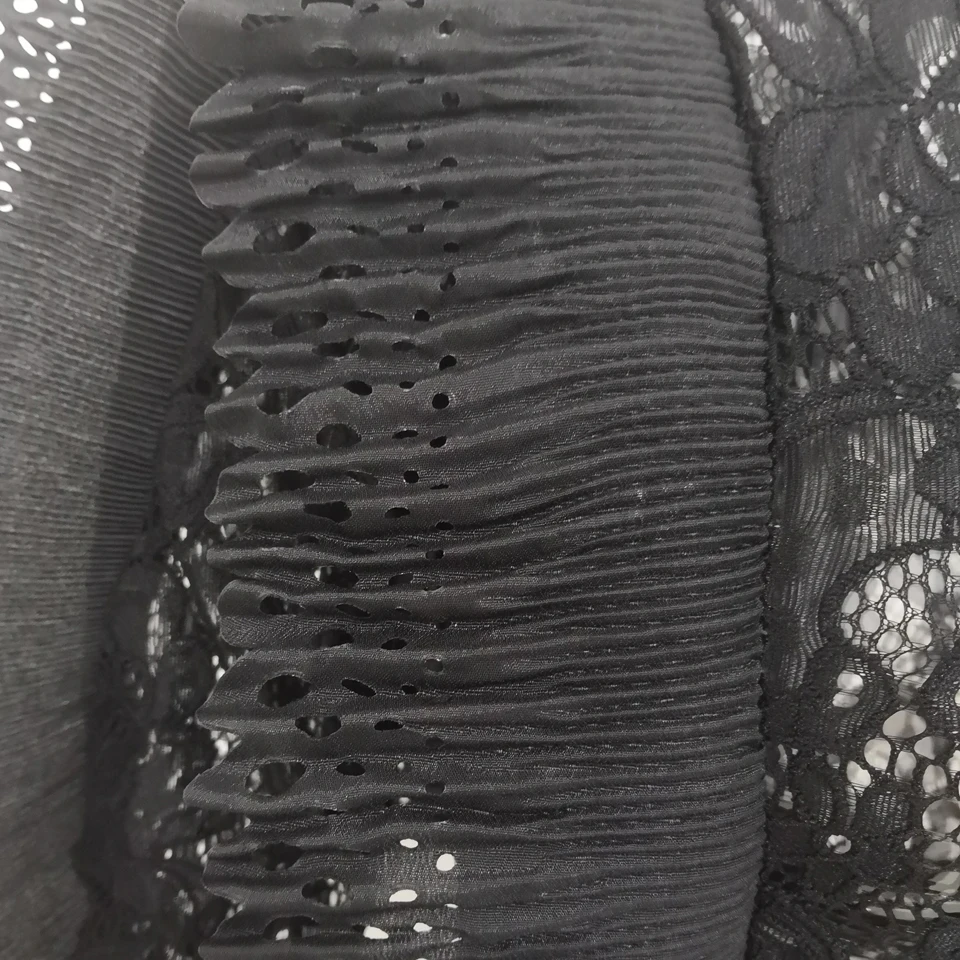 Sexy Lace Bodycon Dress (4)