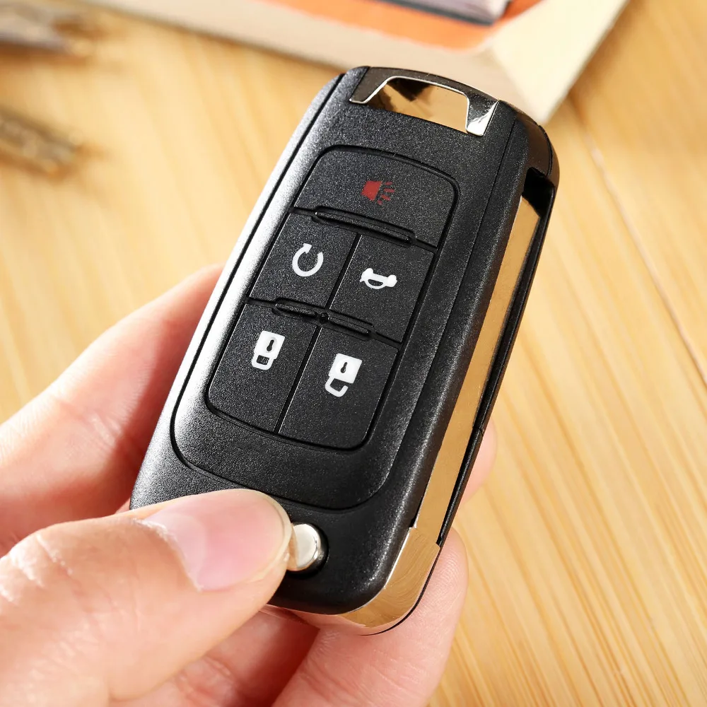 

Yetaha 5 Button Keyless Entry Remote Control Car Key Shell Case Replacement Key Fob Transmitter Clicker for CHEVROLET New Style