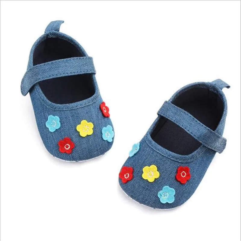 Прекрасный детская обувь в цветочек младенцев противоскользящие первые ходоки новорожденных девочек принцесса обувь