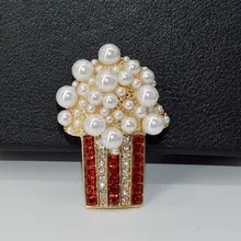 A hundred jewelry with diamonds artificial pearls professional popcorn woman brooch