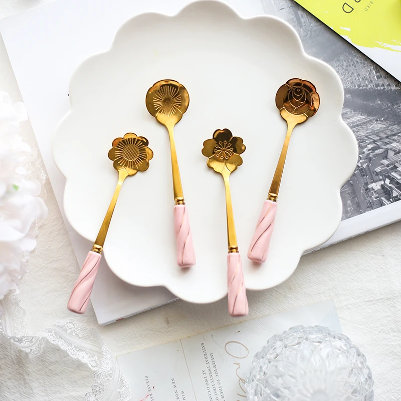 STRUST 4pc set stainless steel luxury gift porcelain coffee stirring spoon gold color teaspoon dessert ice cream cutlery | Дом и сад