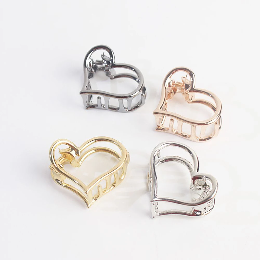 

Women Geometric Hair Claw Solid Color Hair Crab Retro Moon Shape Pearl Hair Clips Make UP Hair Accessories Large Size Hairpin