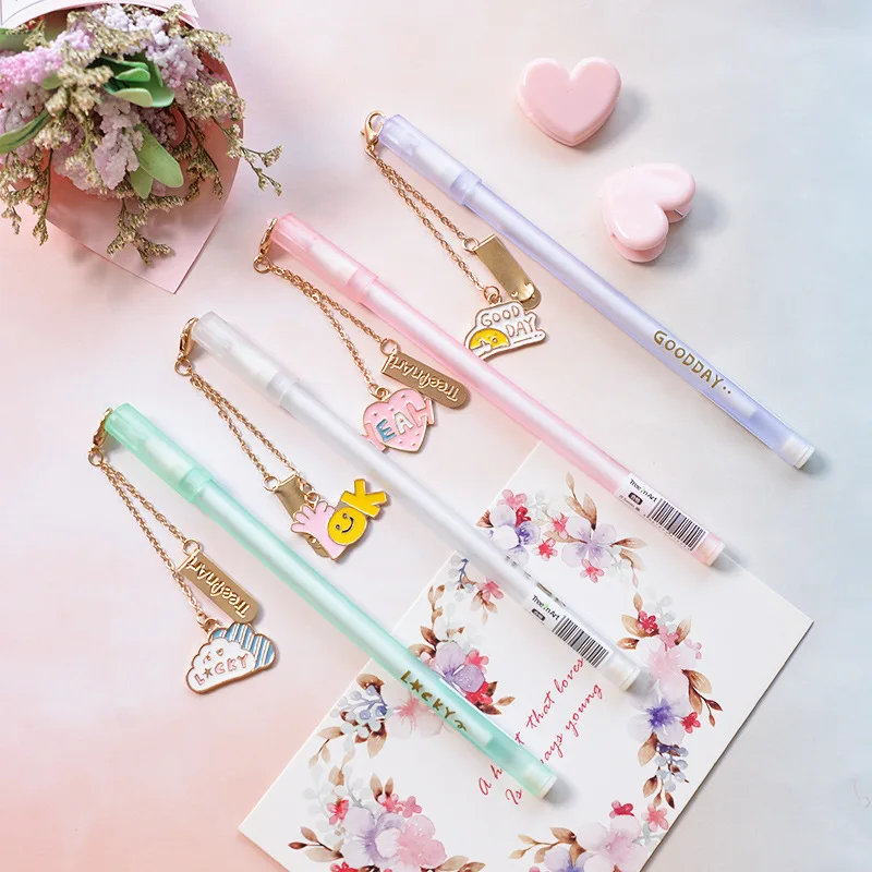 

Creative bookmark pendant gel pen, Korea small fresh creative cute student with signature pen 0.5mm black cute pens