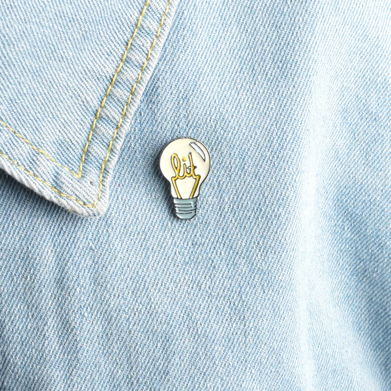 

Cartoon light bulb pin Good idea brooch Button Pin Denim Jacket Pin Badge Jewelry Creative gift For kids children